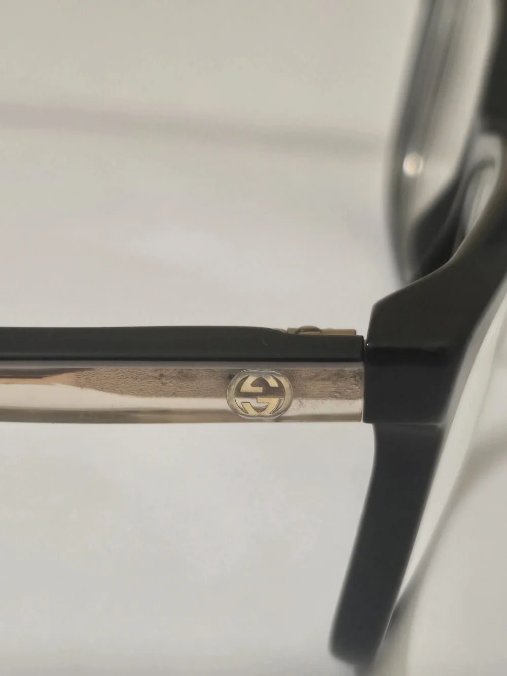 GUCCI GG3643 OWM 140 eyeglasses 52-14-140 Gloss black Taupe Frame only classic